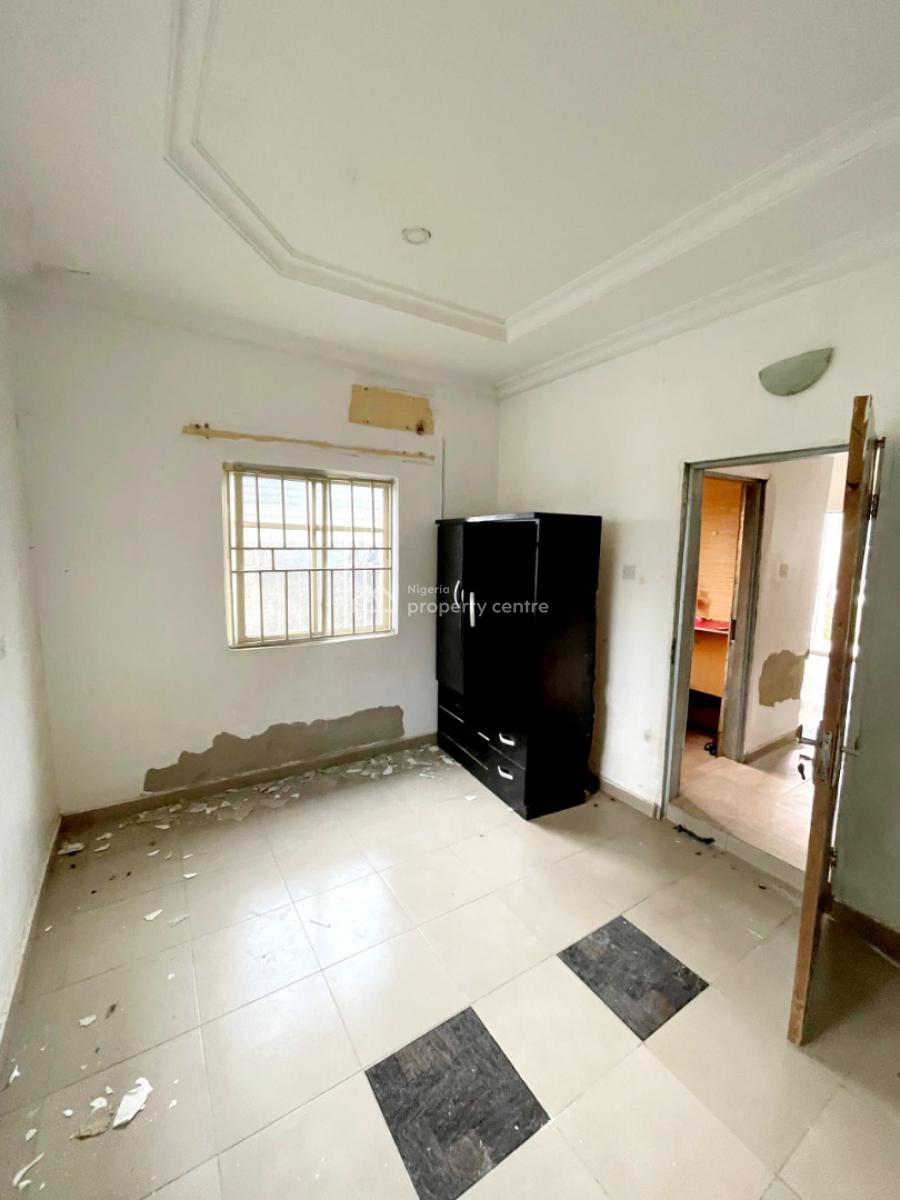 Sharp One Bedroom Bq in an Estate, Gwarimpa District, Gwarinpa, Abuja, Mini Flat (room and Parlour) for Rent