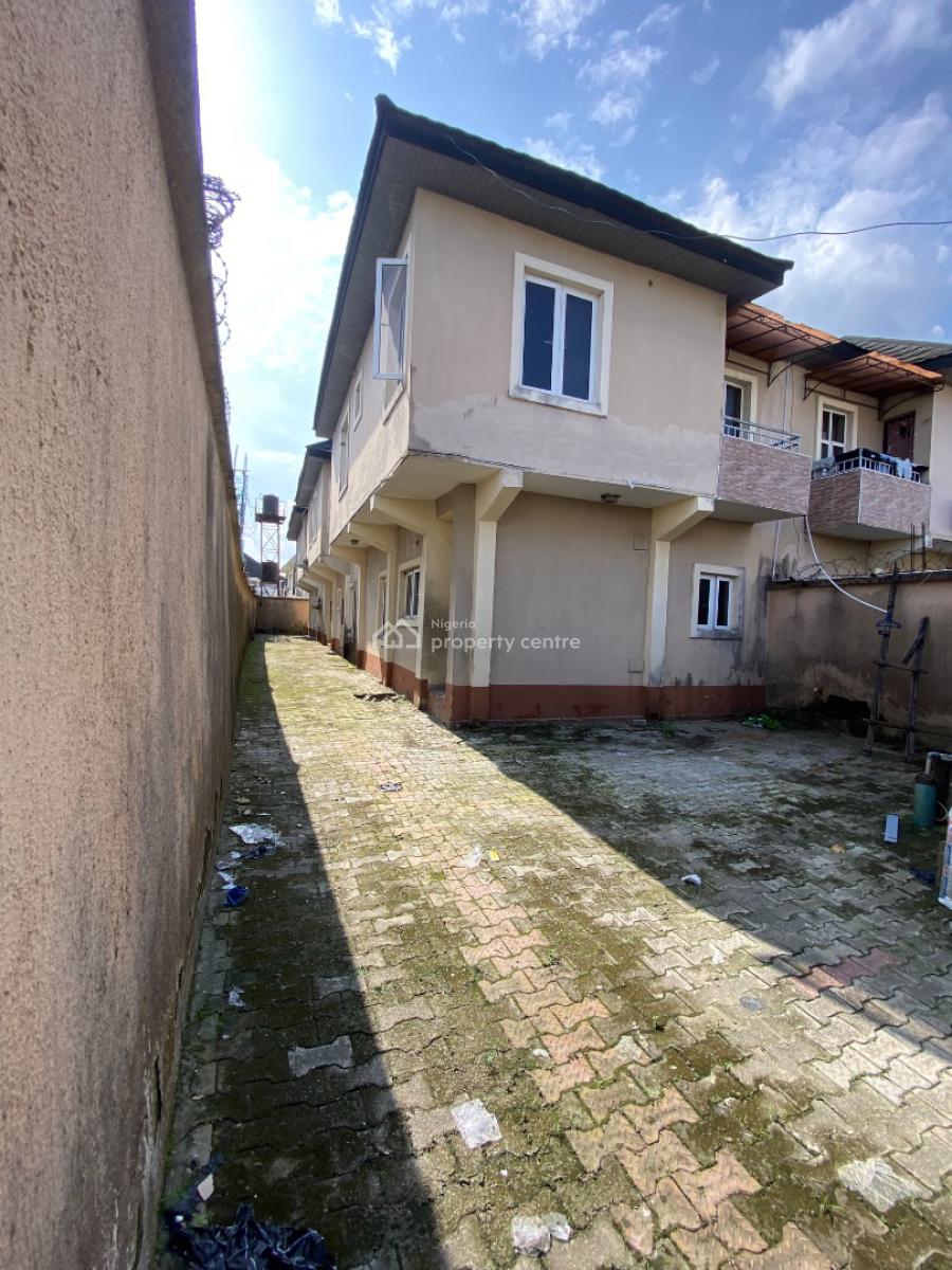 3bedroom Terrace Duplex Two Tenant in a Compound, Peninsula Gardens Estate, Sangotedo, Ajah, Lagos, Terraced Duplex for Rent
