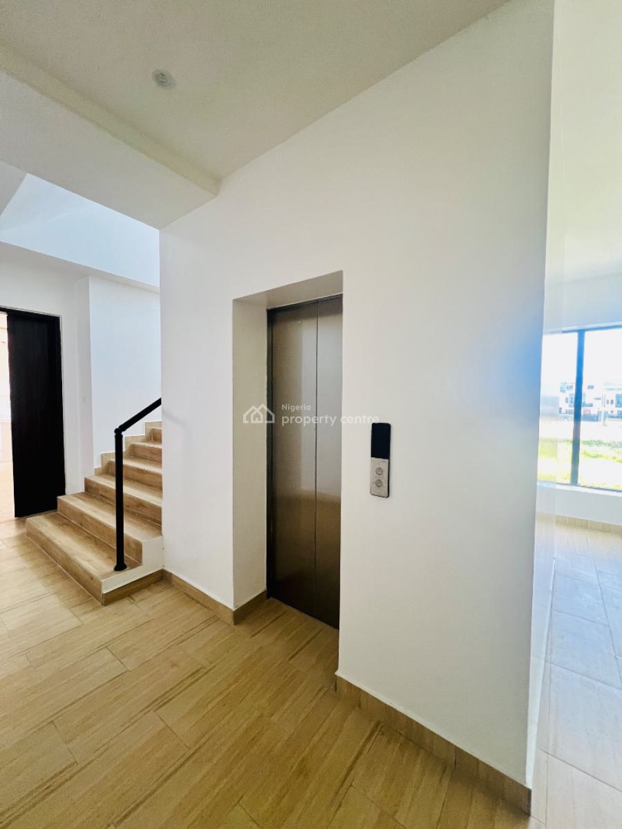 Luxury 2 Bedroom Apartments, a Prestigious Estate in Ikate Lekki, Ikate, Lekki, Lagos, Flat / Apartment for Sale