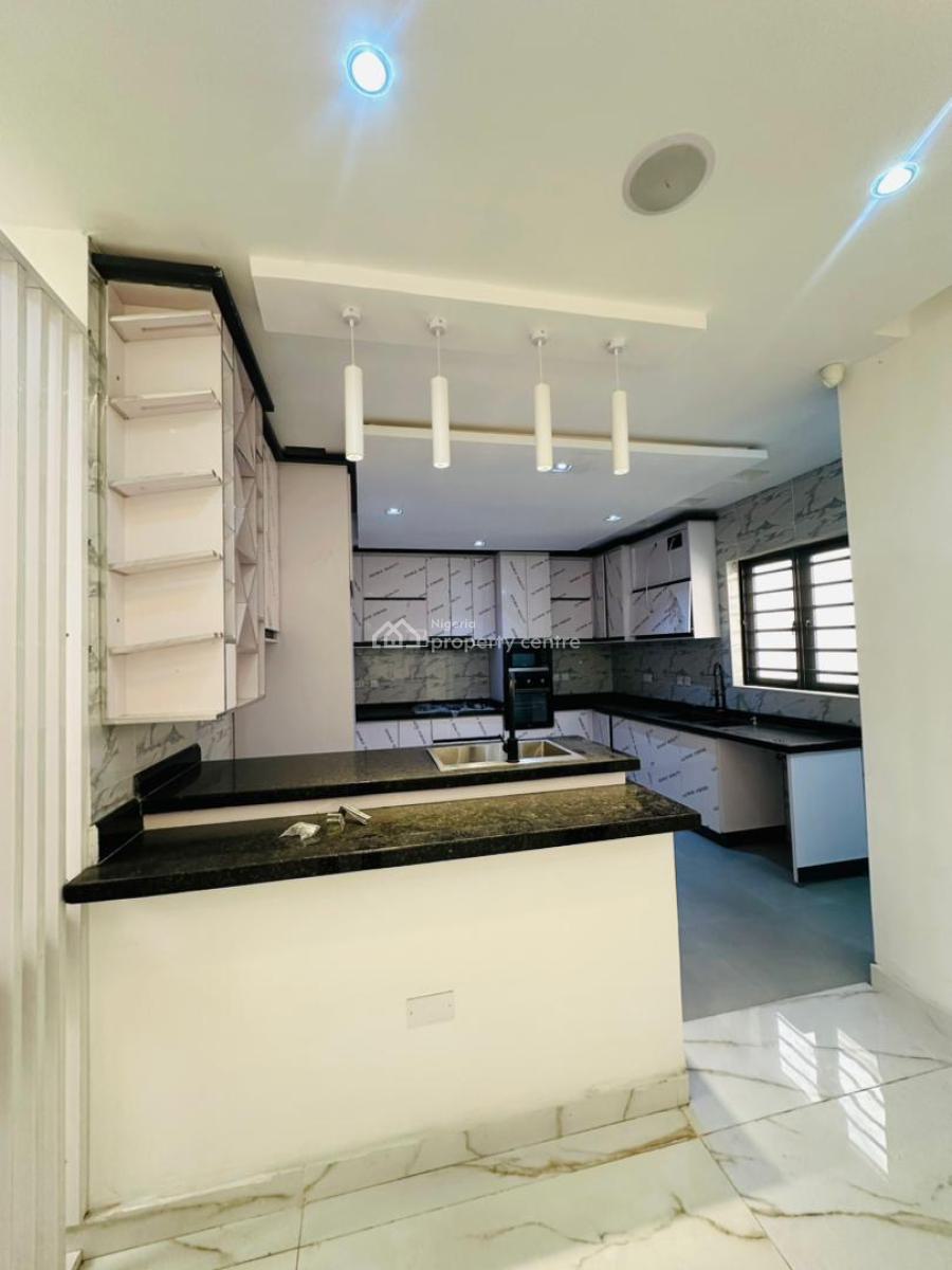Spaciously Built 5 Bedroom Fully Detached Duplex with Bq, Omole Phase 1, Ikeja, Lagos, Detached Duplex for Sale