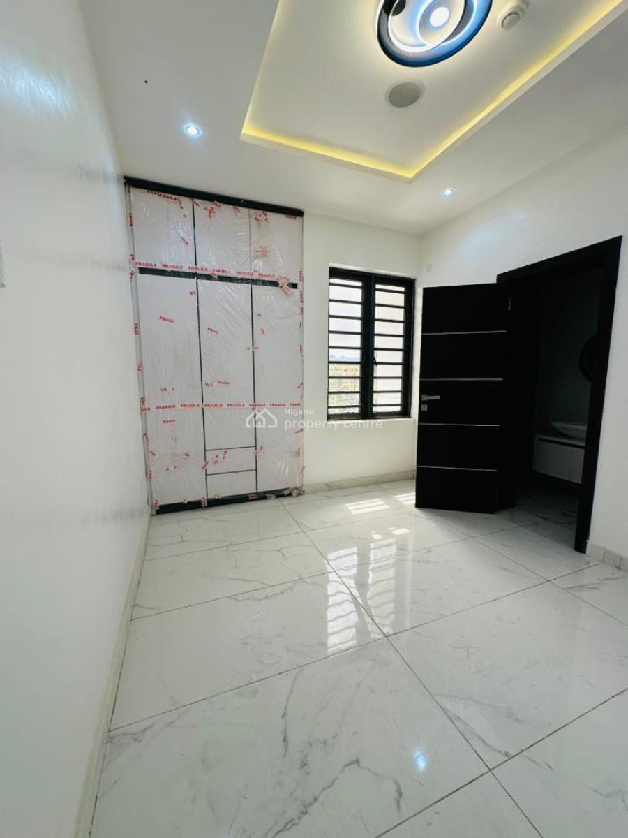 Spaciously Built 5 Bedroom Fully Detached Duplex with Bq, Omole Phase 1, Ikeja, Lagos, Detached Duplex for Sale