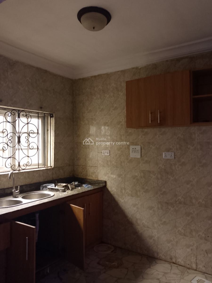 a Very Spacious Self Contain with a Shared Kitchen, Chisco, Ikate Elegushi, Lekki, Lagos, Self Contain (single Rooms) for Rent