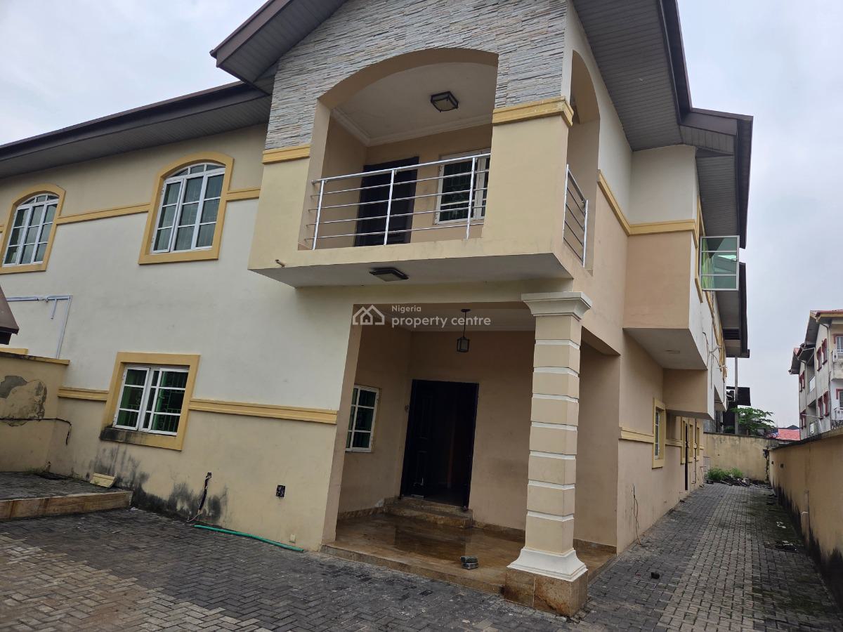a 5 Bedroom Semi-detached Duplex with 2 Room Bq, Lekki Phase 1, Lekki, Lagos, Semi-detached Duplex for Rent