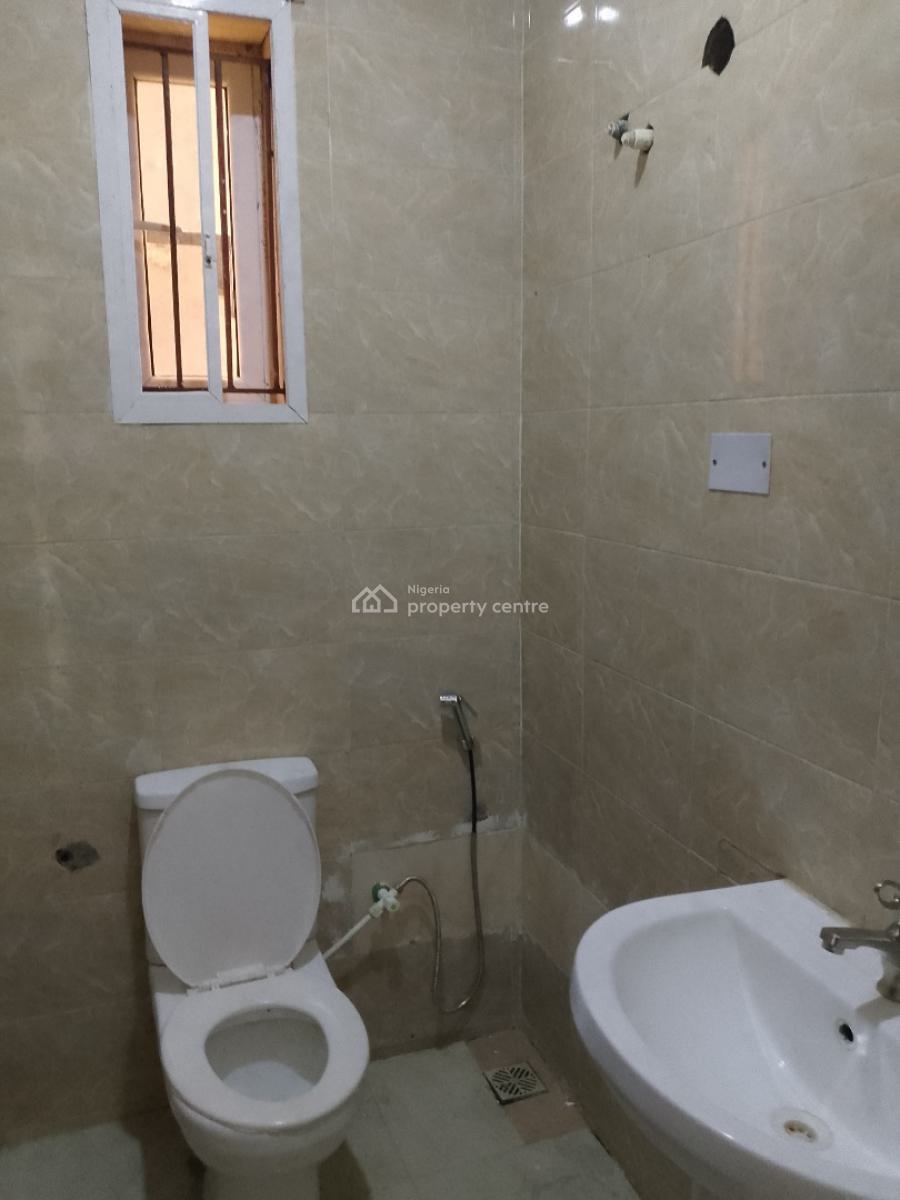 Very Spacious and Newly Out 2 Bedroom Flat, Chisco, Ikate Elegushi, Lekki, Lagos, Flat / Apartment for Rent