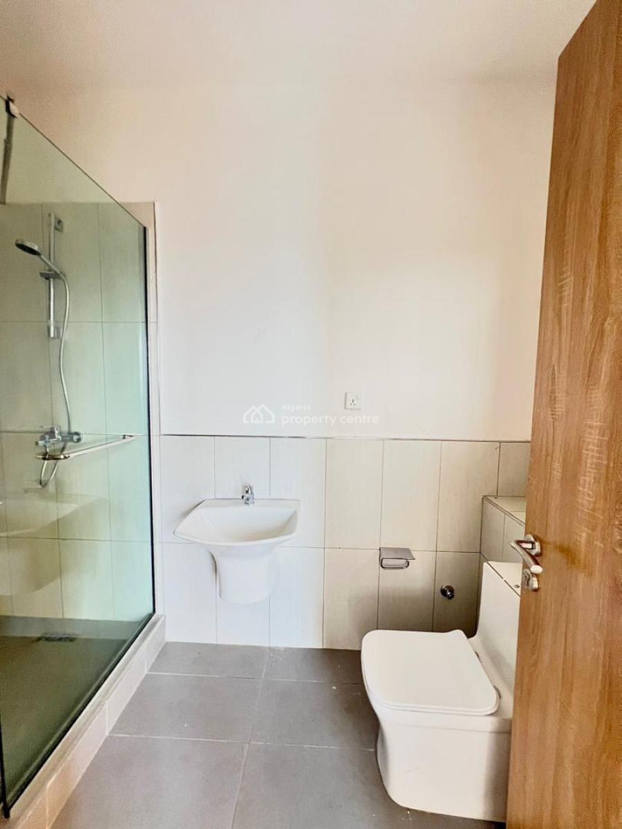 Luxury and Spacious 2-bedroom Apartment with Bq, Reception, Elevator, Perfect for Shortlet ,airbnb Detty December Earnings, Lekki Phase 1, Lekki, Lagos, Flat / Apartment for Sale