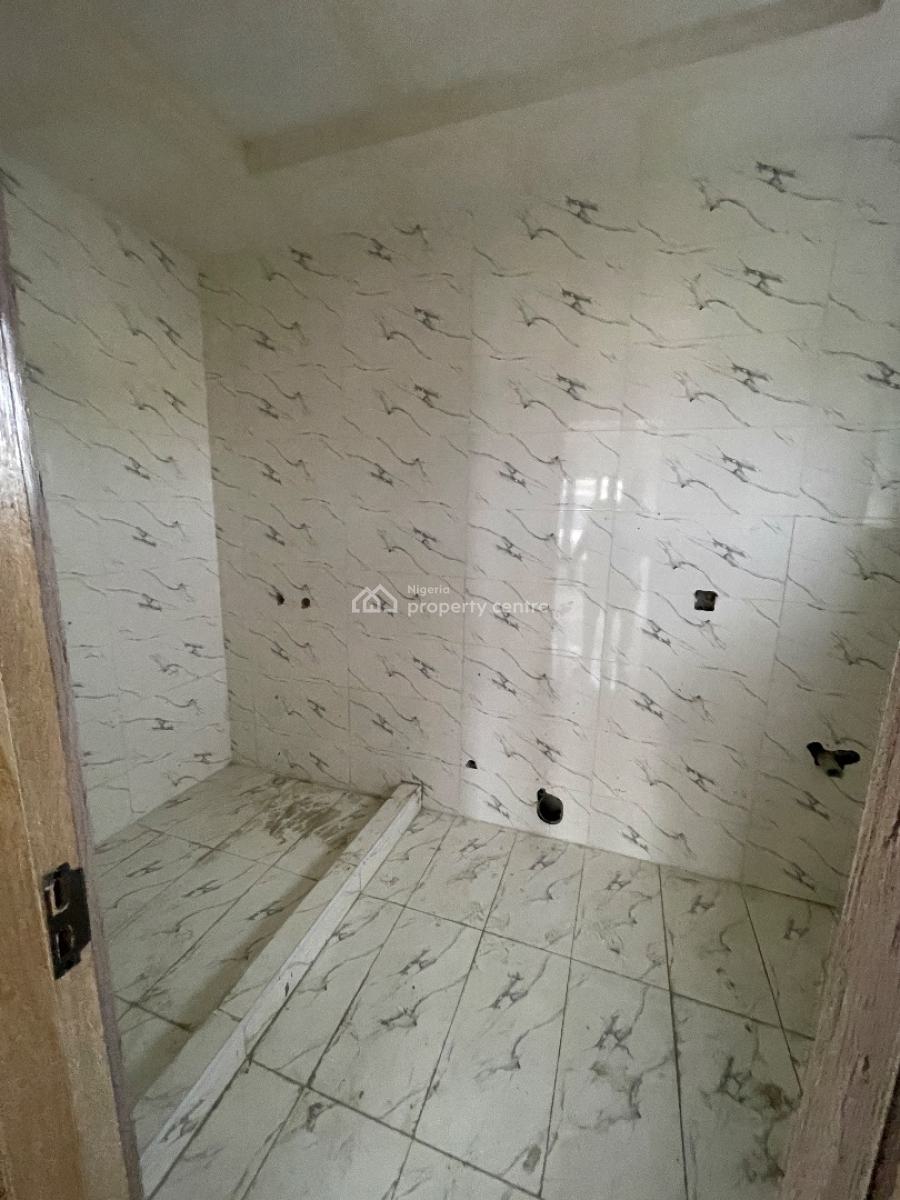 Exquisite 2 Bedroom Penthouse Apartment, Lekki Phase 1, Lekki, Lagos, Flat / Apartment for Rent