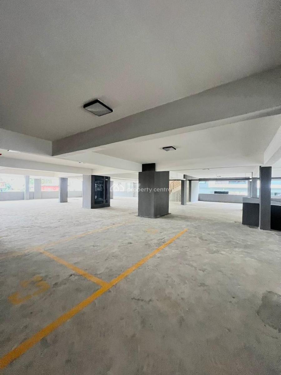 Luxury and Spacious 3-bedroom Apartment with Bq, Reception, Elevator, Lekki Phase 1, Lekki, Lagos, Flat / Apartment for Sale