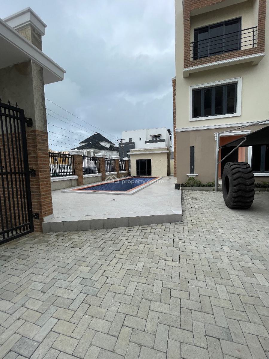 Executive 3 Bedroom Penthouse Apartment, Lekki Phase 1, Lekki, Lagos, Flat / Apartment for Rent