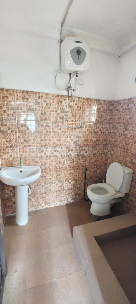 Modern 2 Bedroom Flat, Thomas Estate, Ajah, Lagos, Flat / Apartment for Rent
