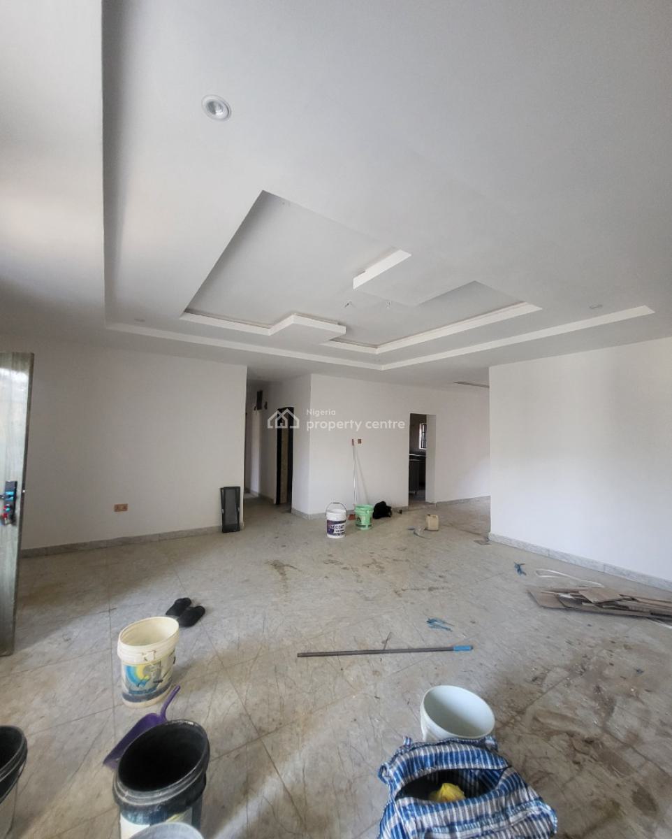 Luxurious Massive 3bedroom Flat with Bq, By American International School, Durumi, Abuja, Block of Flats for Sale