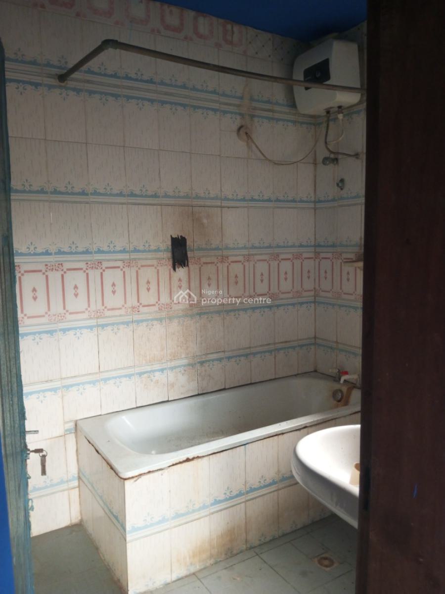 Exotic 2 Bedroom Flat in a Secured Estate, Badore, Ajah, Lagos, Flat / Apartment for Rent