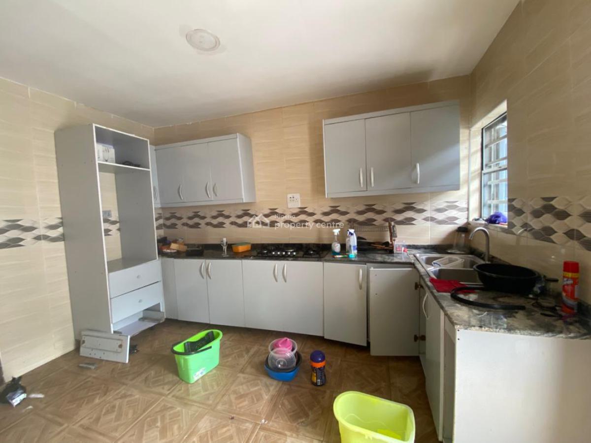 3 Bedroom Apartment, Ikota, Ikota, Lekki, Lagos, Flat / Apartment for Rent