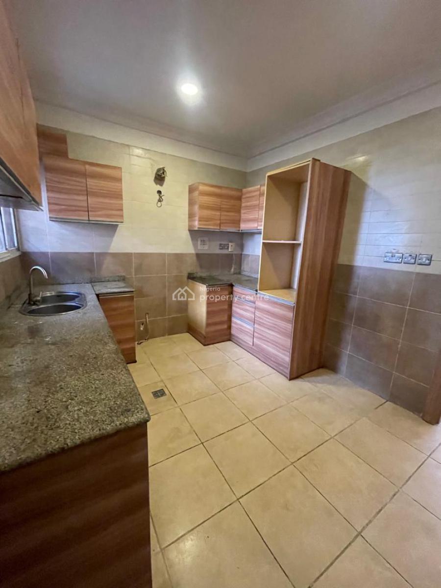 4 Bedrooms Semi Detached with Bq Price: 15m Service Charge 300k per Qu, Ikate Elegushi, Lekki, Lagos, Semi-detached Duplex for Rent