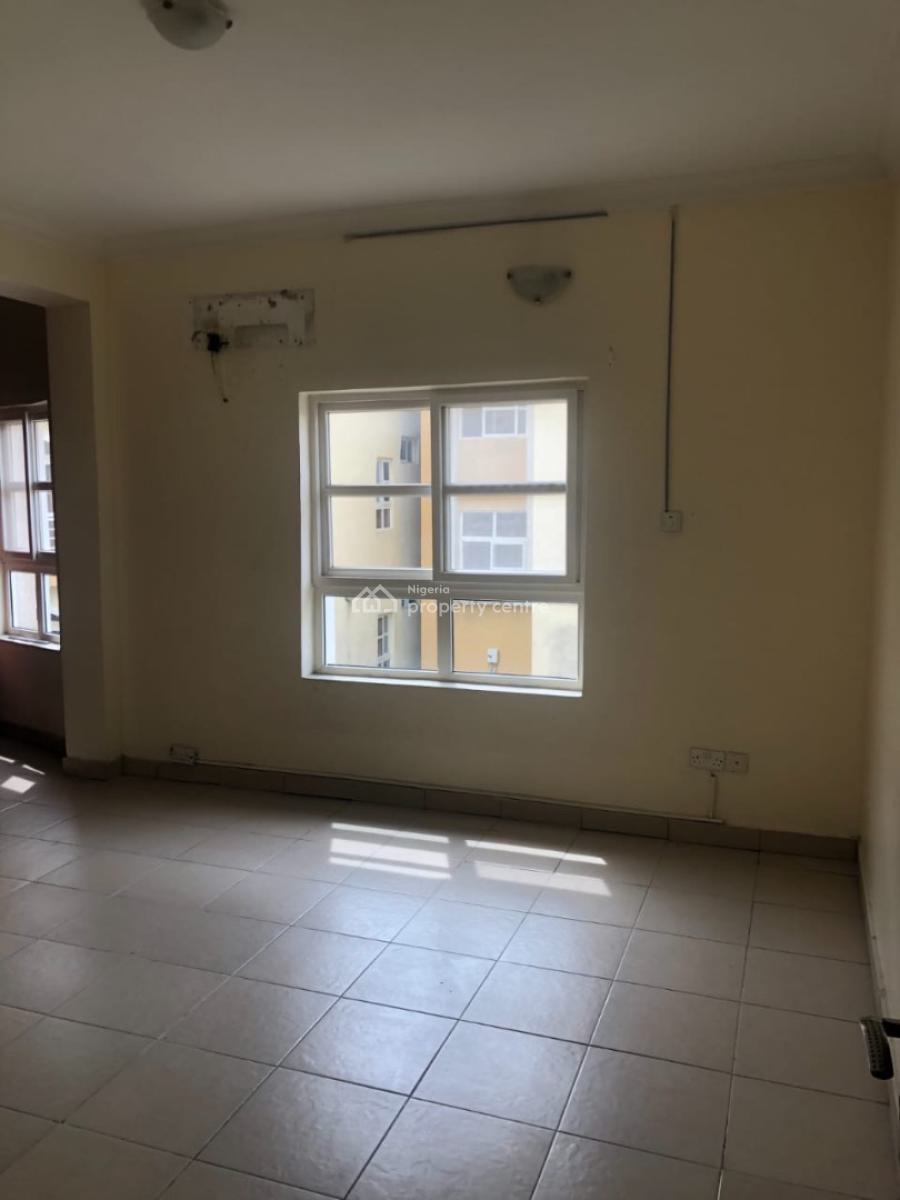 3bedroom Apartment, Milverton Estate, Osapa, Lekki, Lagos, Flat / Apartment for Rent