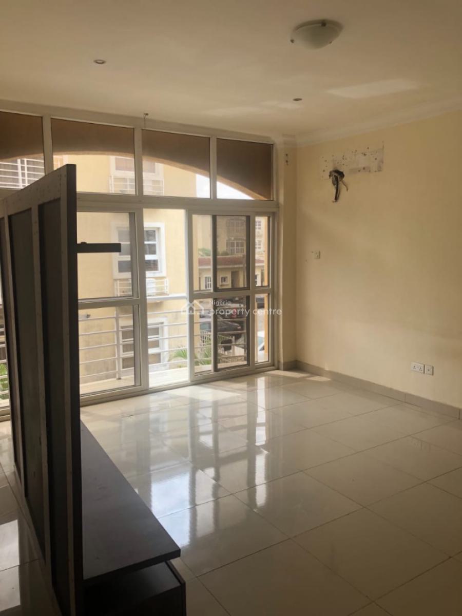 3bedroom Apartment, Milverton Estate, Osapa, Lekki, Lagos, Flat / Apartment for Rent