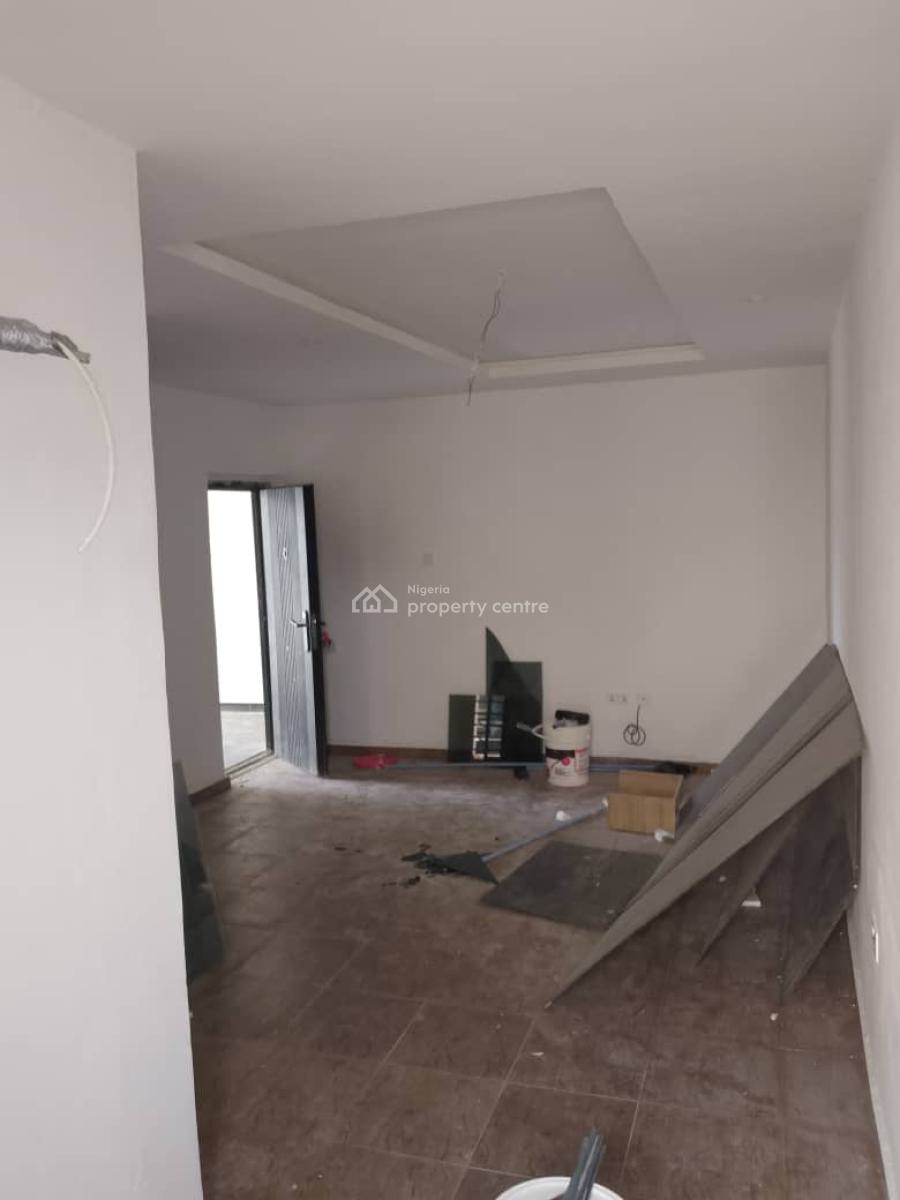 Luxurious Room and Parlour Self Contain with Constant Light Solar, Gym, Abijo Estate Ibeju Lekki Lagos, Ibeju Lekki, Lagos, Mini Flat (room and Parlour) for Rent