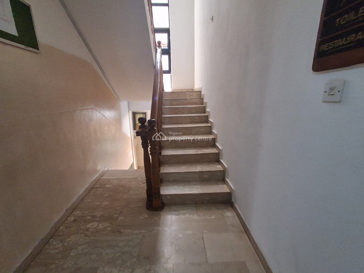 18 Room Hotel / Guest House, Garki, Garki, Abuja, Hotel / Guest House for Sale
