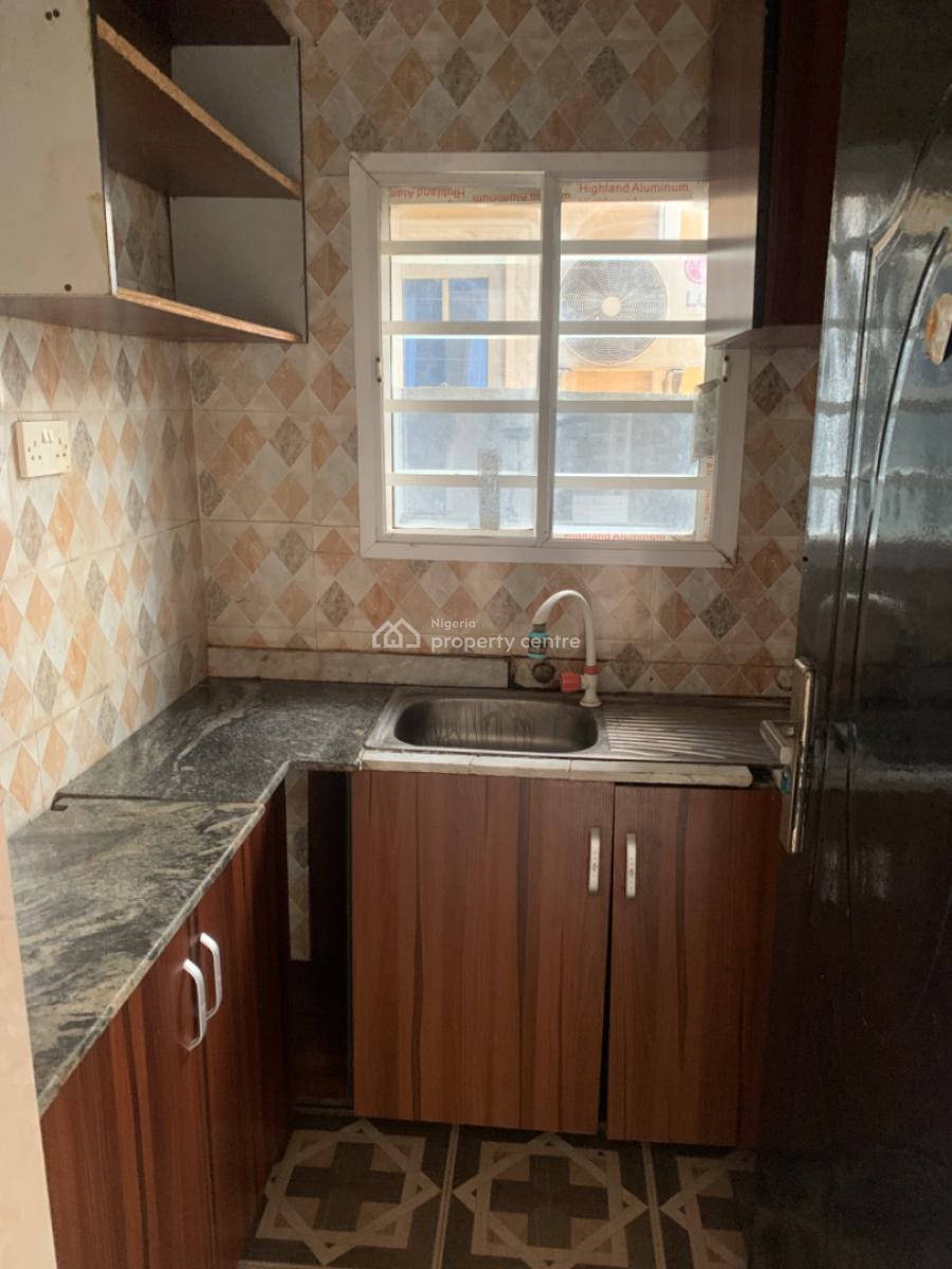 Luxury Mini Flat, Olowora, Magodo, Lagos, Mini Flat (room and Parlour) for Rent