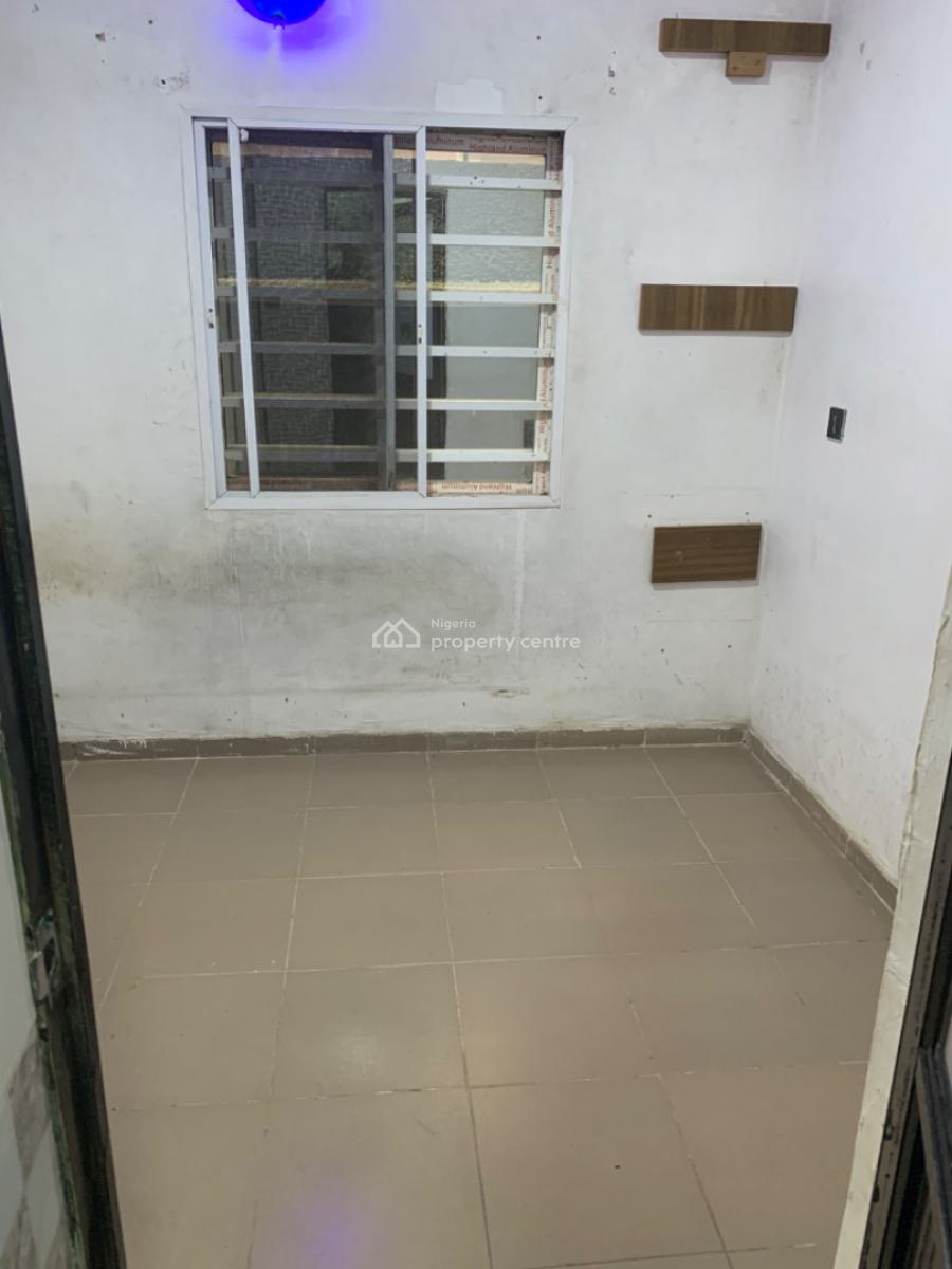 Luxury Mini Flat, Olowora, Magodo, Lagos, Mini Flat (room and Parlour) for Rent