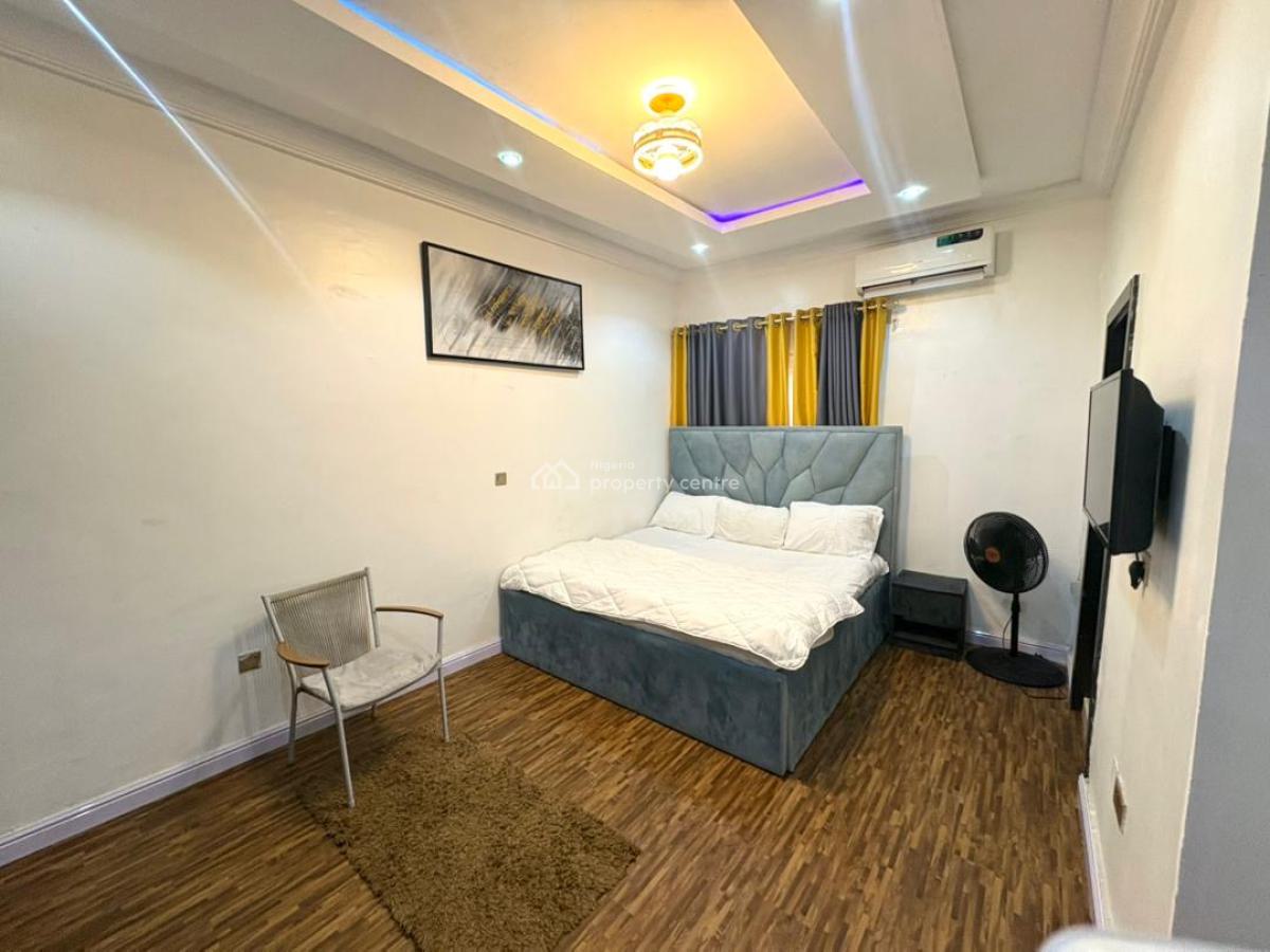 3 Bedrooms Apartment, Orchid, Lekki, Lagos, Flat / Apartment Short Let
