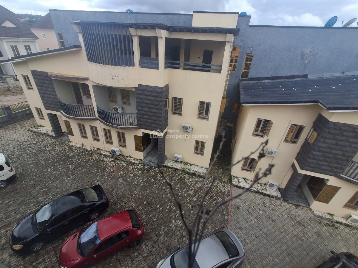 Luxury 4-bedroom Terrace Duplex, Guzape, Guzape District, Abuja, Terraced Duplex for Sale
