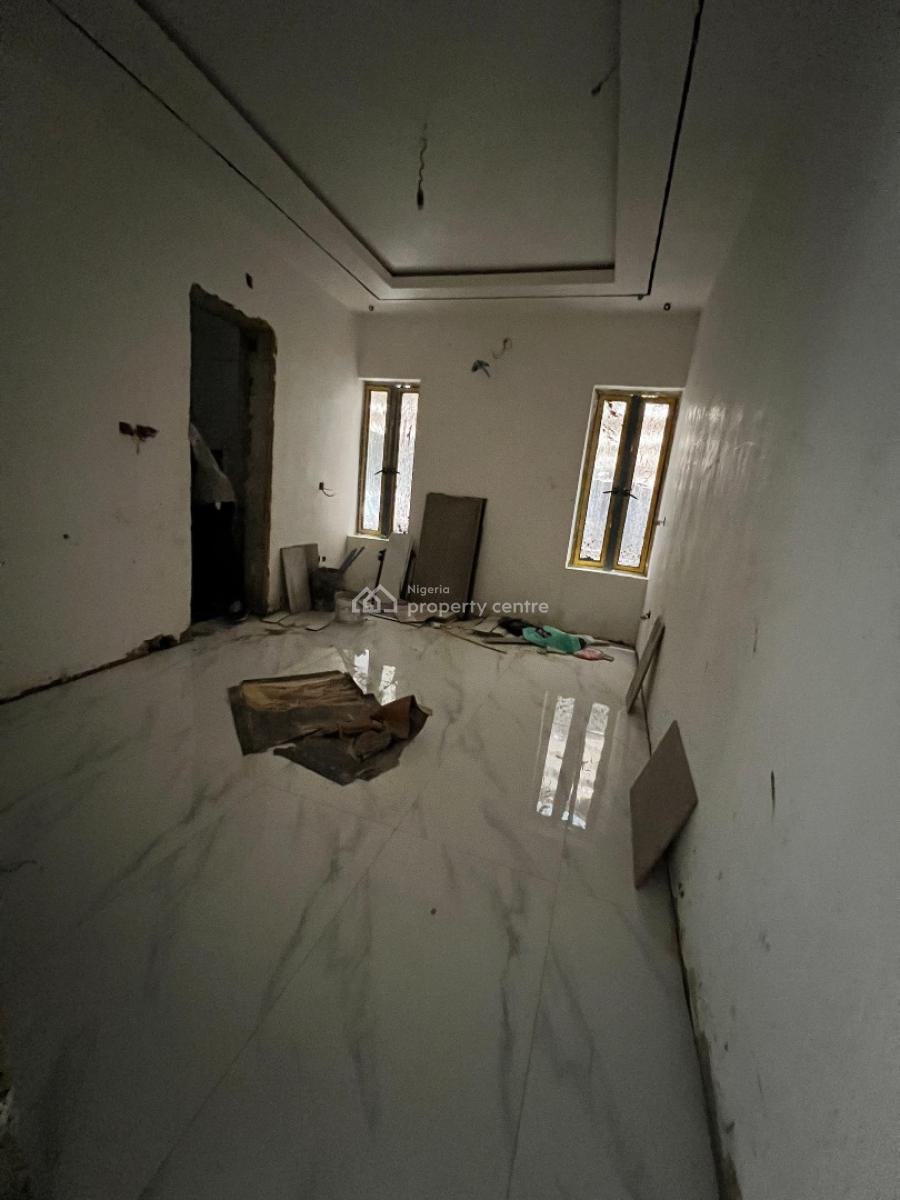 Well Built 2 Bedroom  Apartment with Pool & Elevator, Ikate Elegushi, Lekki, Lagos, Flat / Apartment for Sale