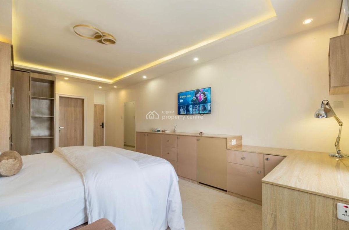 3 Bedroom Apartment with Sea View and Pool, Lekki Phase 1, Lekki, Lagos, Flat / Apartment Short Let