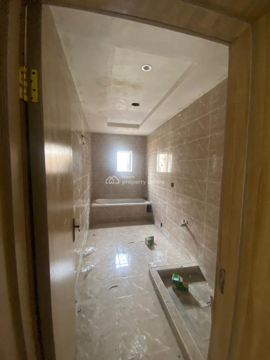 Fully Service 4bedroom Terrace Duplex with Bq at Main Lekki Phase 1, Lekki Phase 1, Lekki Phase 1, Lekki, Lagos, Terraced Duplex for Rent