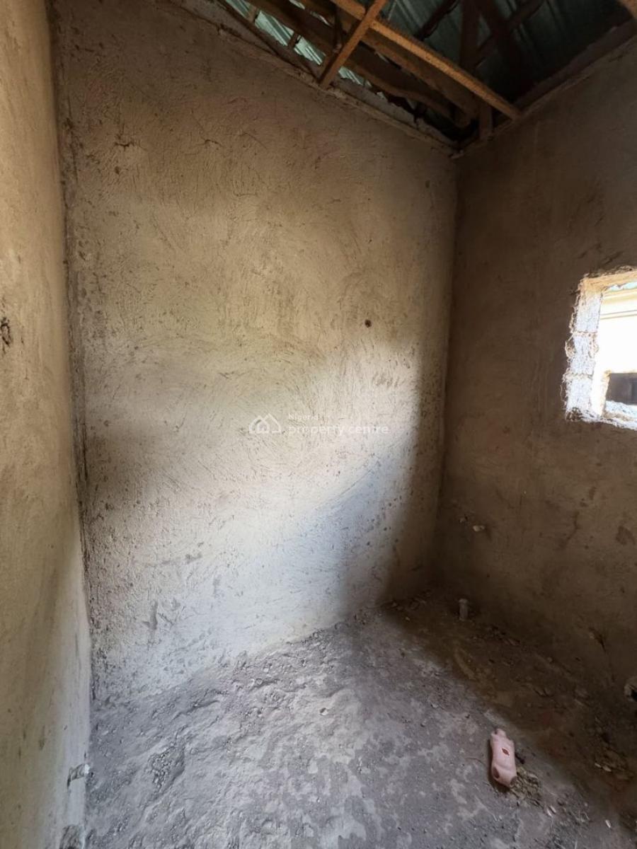 4 Bedroom Fully Detached Bungalow Cacas House, Von Garden Estate, Doctors Court Estate., Fha (f.h.a), Lugbe District, Abuja, Detached Bungalow for Sale