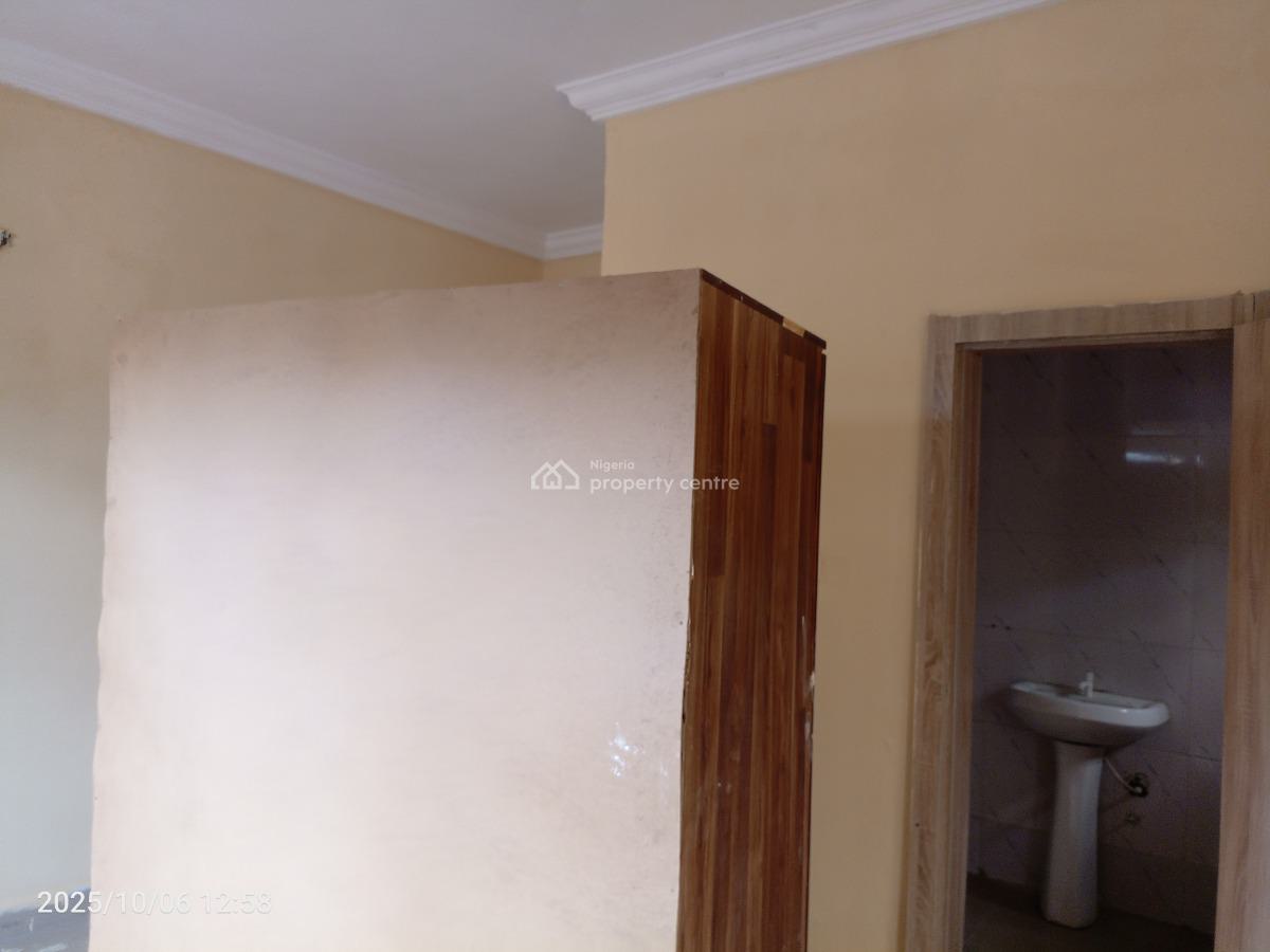 3 Bedroom Spacious Flat, Alaguntan Off Mobil Road, Ilaje, Ajah, Lagos, Flat / Apartment for Rent