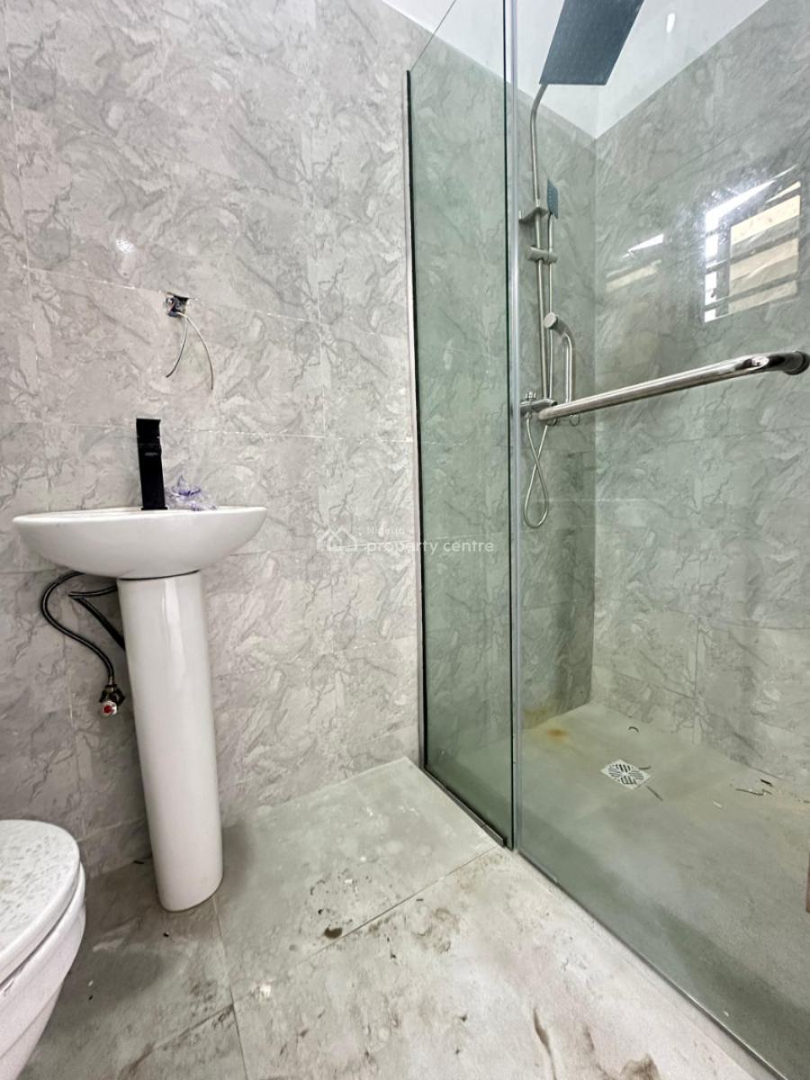 Well-designed 3-bedroom Semi-detached Duplex with Bq, Close Proximity to Lagos Business School, Sangotedo, Ajah, Lagos, Semi-detached Duplex for Sale