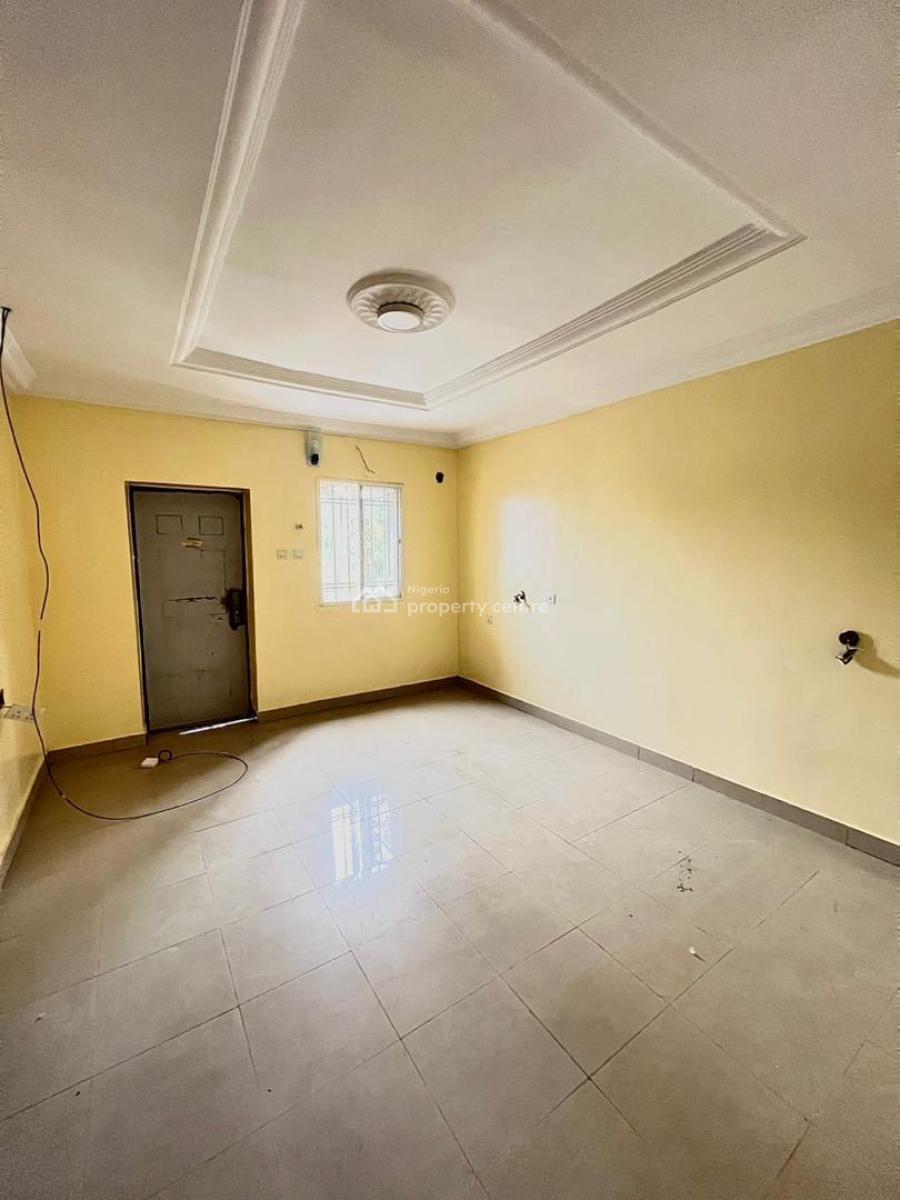 Modern and Spacious 3 Bedroom Terrace Duplex Plus Bq, Phase 1, Lekki, Lagos, Terraced Duplex for Rent