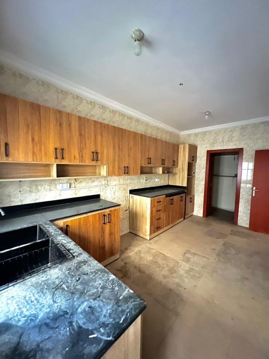 Modern and Spacious 3 Bedroom Terrace Duplex Plus Bq, Phase 1, Lekki, Lagos, Terraced Duplex for Rent