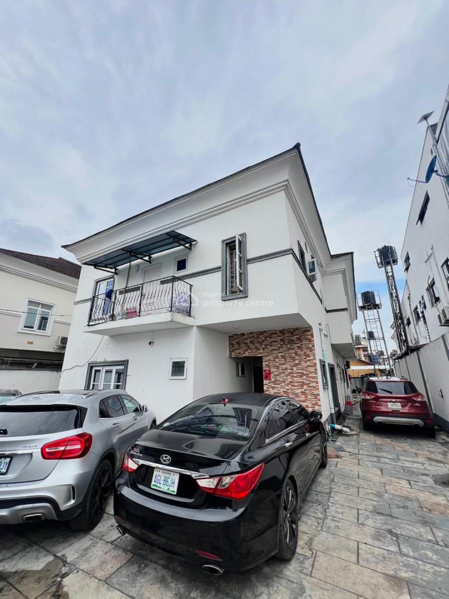 Modern and Spacious Comfortable 2 Bedroom Apartment, Phase 1, Lekki, Lagos, House for Rent