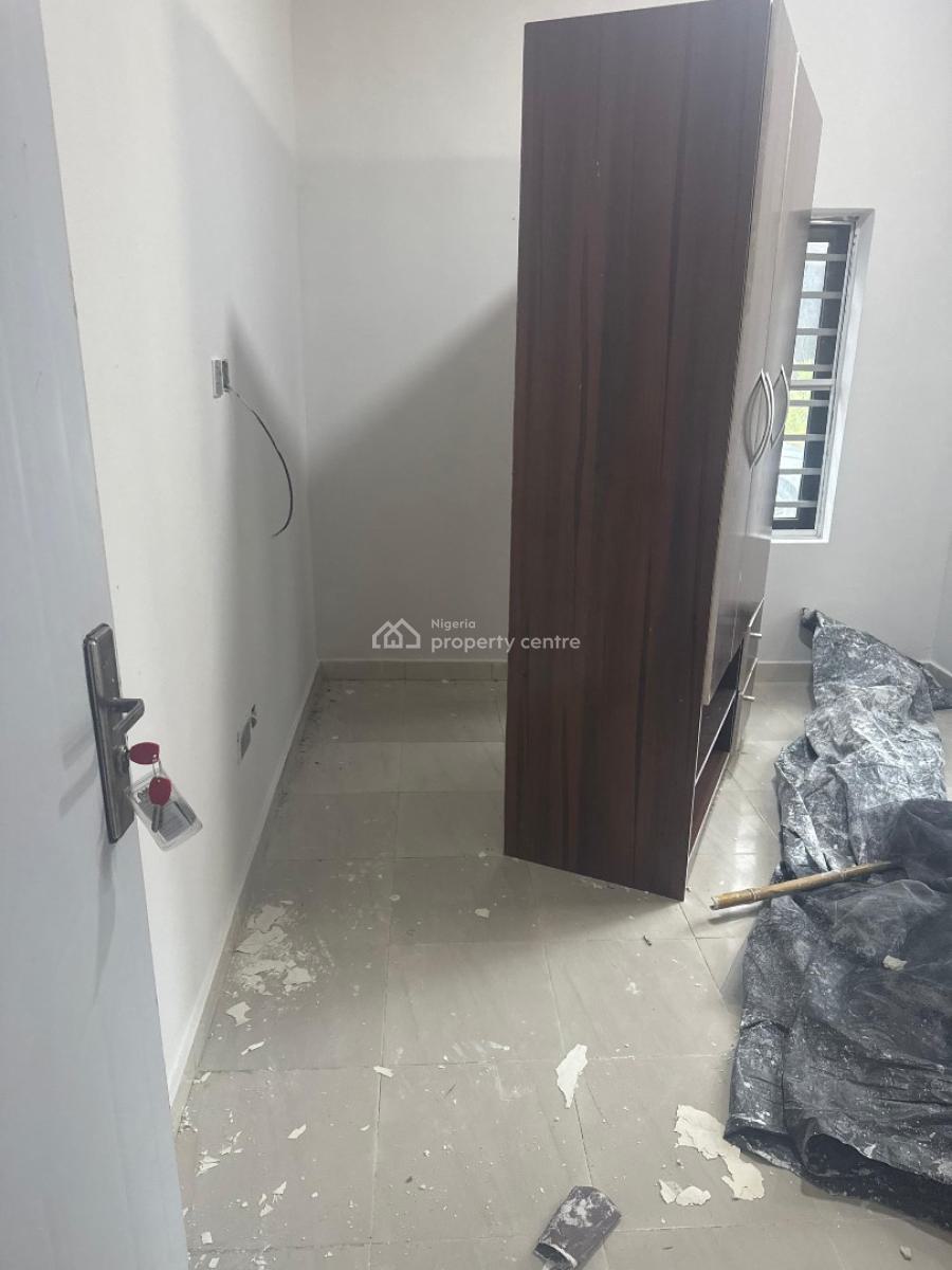 2 Bedroom Apartment with Gym and Swimming Pool, Ikota Gra, Ikota, Lekki, Lagos, Flat / Apartment for Rent