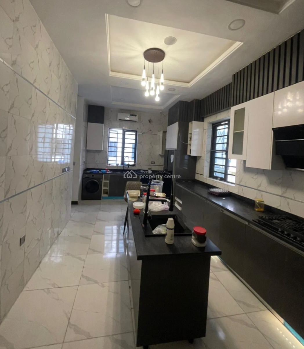 5 Bedroom Detached Duplex with  Bq and Swimming Pool, Orchid Road, Lekki, Lagos, Detached Duplex for Rent
