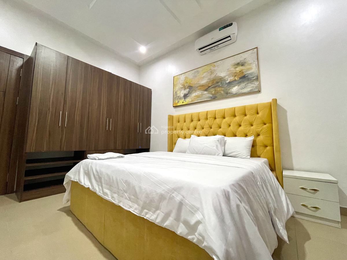 Sleek 3 Fully Furnished Bedrooms, Off Freedom Way, Lekki Phase 1, Lekki, Lagos, Flat / Apartment for Rent