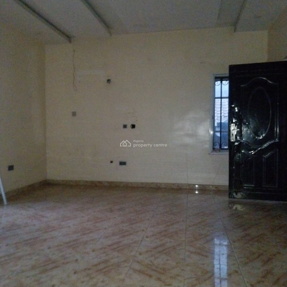 Nice 3bedroom  Duplex  All Rm All Ensuite  with  3people in Compound, Ibasha Est Magboro, Magboro, Ogun, Semi-detached Duplex for Rent