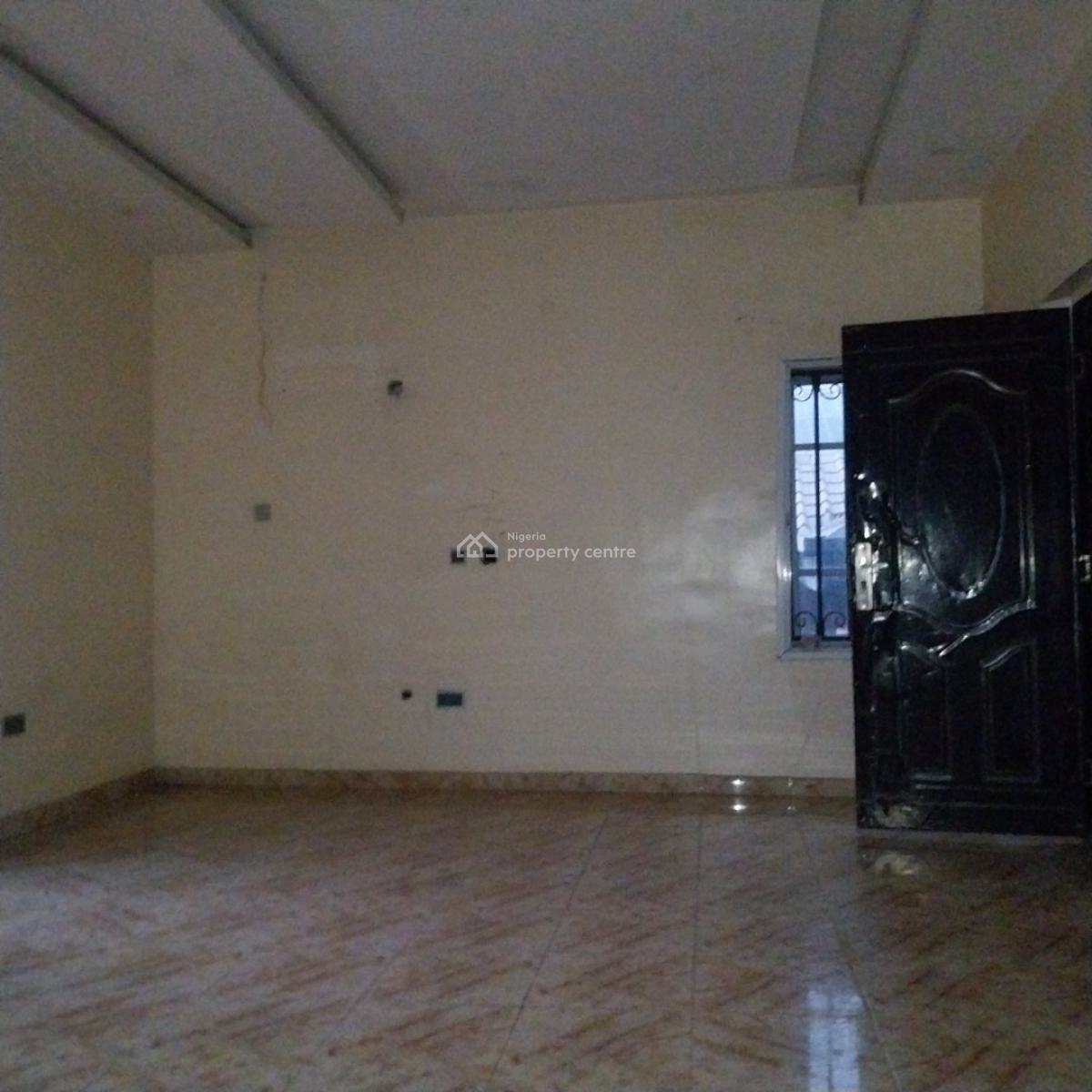 Nice 3bedroom  Duplex  All Rm All Ensuite  with  3people in Compound, Ibasha Est Magboro, Magboro, Ogun, Semi-detached Duplex for Rent