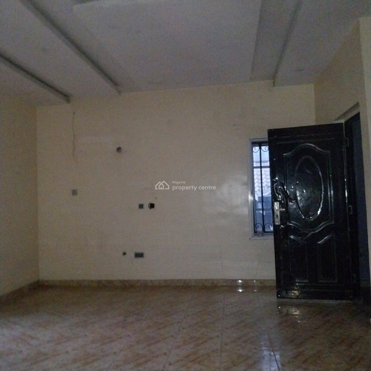 Nice 3bedroom  Duplex  All Rm All Ensuite  with  3people in Compound, Ibasha Est Magboro, Magboro, Ogun, Semi-detached Duplex for Rent
