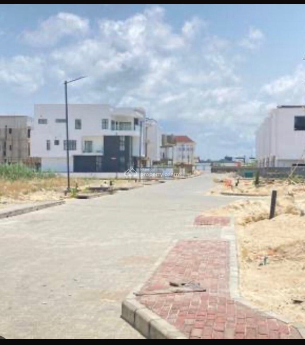 Distressed  800 Sqmtrs of Bare Land, Hampton Bay Lekki, Lekki, Lagos, Residential Land for Sale