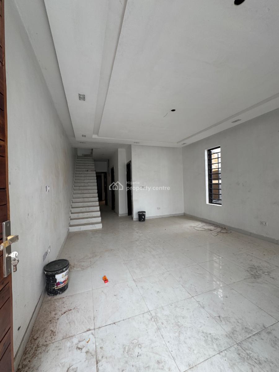 4 Bedrooms Semi Detached Duplex, Ikota Gra, Ikota, Lekki, Lagos, Semi-detached Duplex for Sale