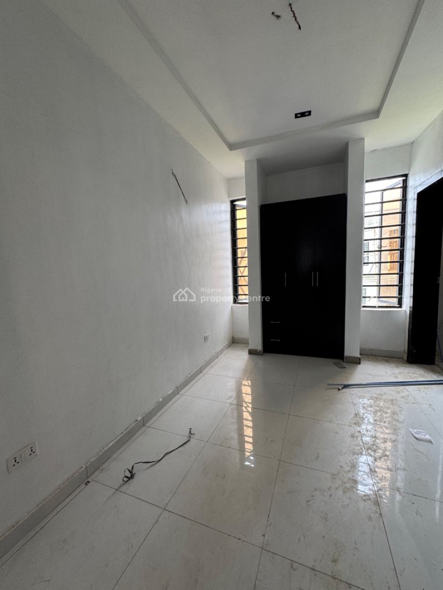 4 Bedrooms Semi Detached Duplex, Ikota Gra, Ikota, Lekki, Lagos, Semi-detached Duplex for Sale
