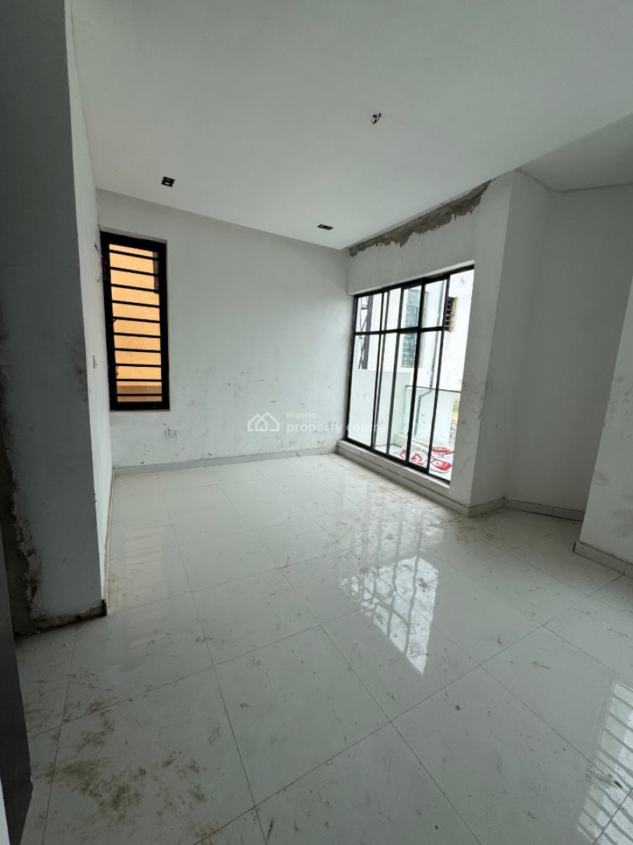 4 Bedrooms Semi Detached Duplex, Ikota Gra, Ikota, Lekki, Lagos, Semi-detached Duplex for Sale