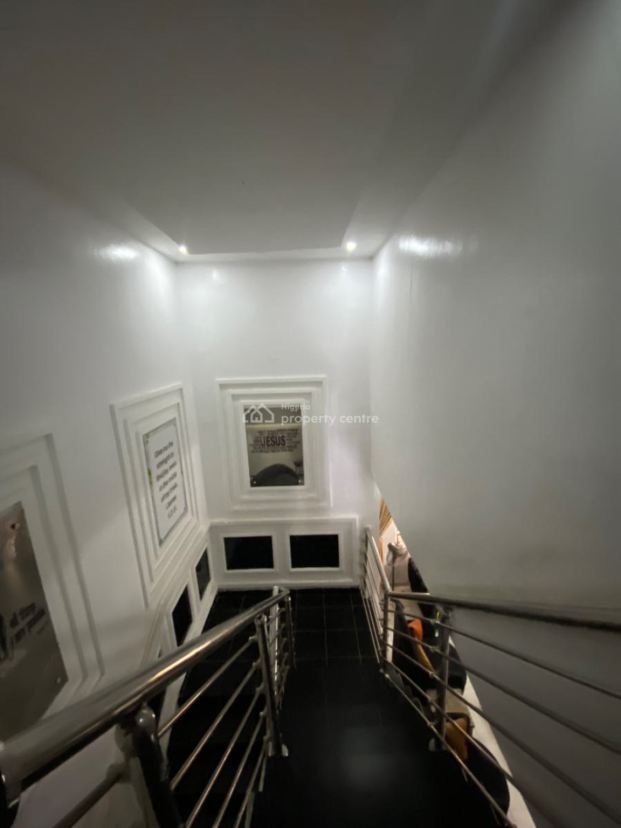 Luxury 6bedroom Fully Detached House at Ajah, Ado Road, Ajah, Lagos, Detached Duplex for Sale