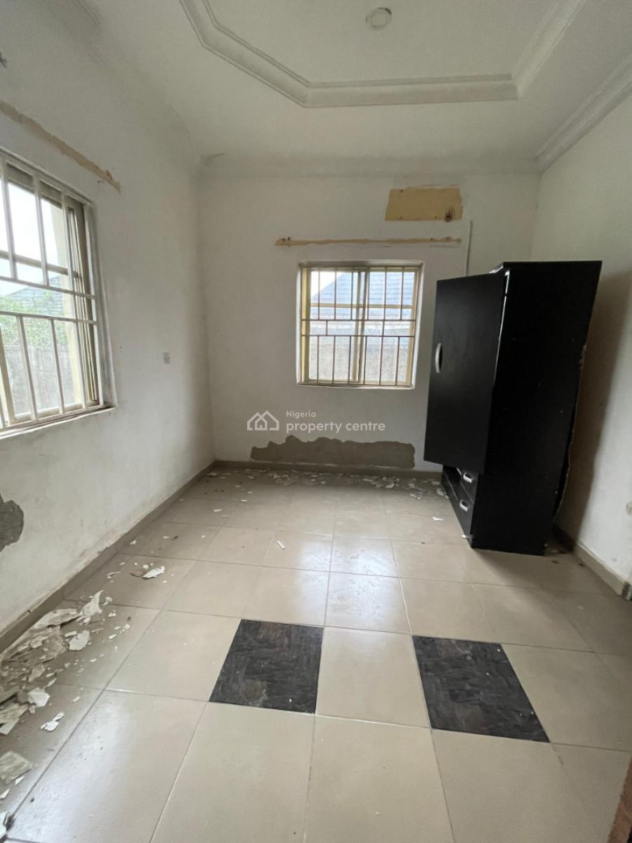 Spacious 1 Bedroom Apartment (boys Quarter), Efab Queens Estate Gwarinpa Ext, Gwarinpa, Abuja, Detached Bungalow for Rent
