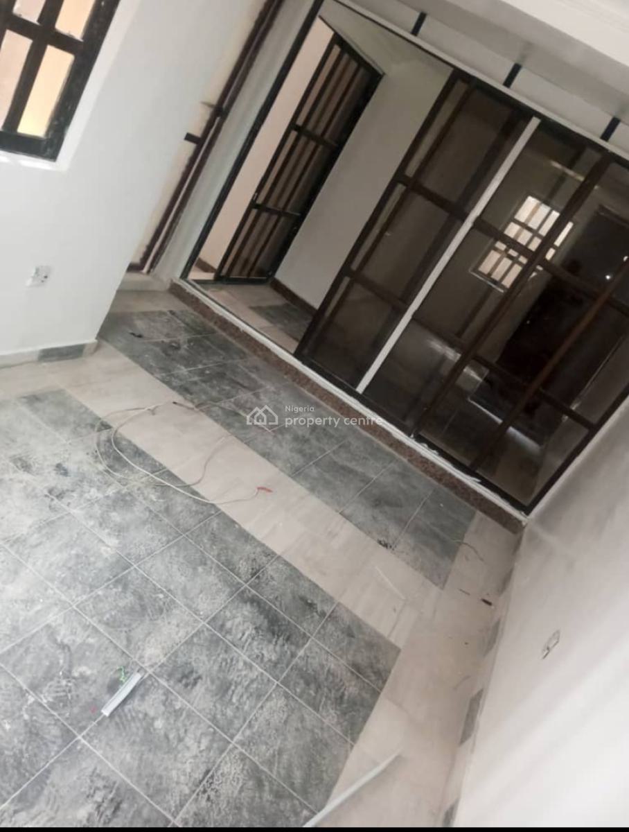 Mini 3 Rooms Duplex Office Space +amenities, Lekki Phase 1, Lekki, Lagos, Office Space for Rent