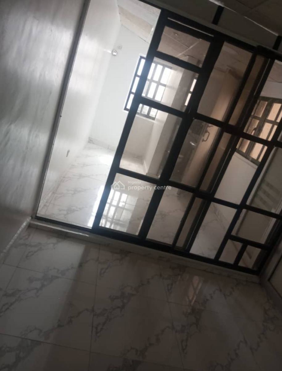 Mini 3 Rooms Duplex Office Space +amenities, Lekki Phase 1, Lekki, Lagos, Office Space for Rent