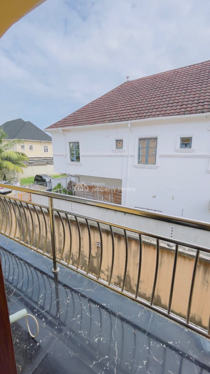 Spacious Mini-flat with Balcony, Bera Estate., Osapa, Lekki, Lagos, Mini Flat (room and Parlour) for Rent