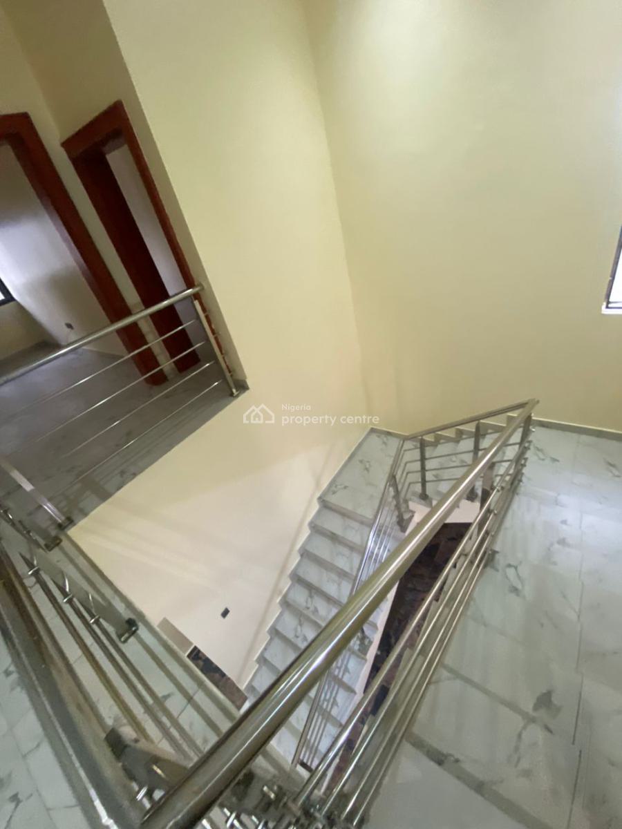 a Very Good 5-bedroom Terrace Duplex + 1bq, Jahi, Abuja, Terraced Duplex for Rent
